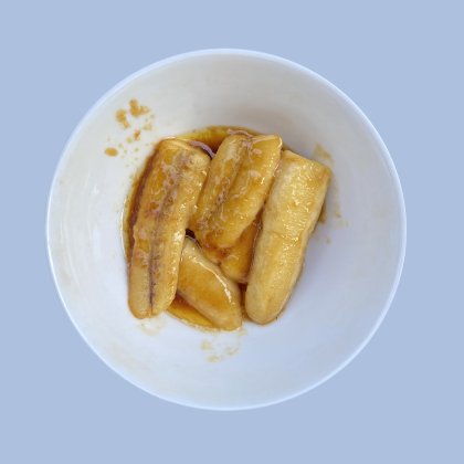 Fried bananas in bowl