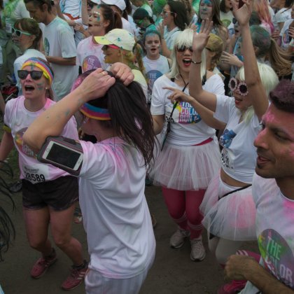 People at the Stockholm Color Run