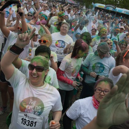 People at the Stockholm Color Run