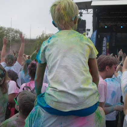 People at the Stockholm Color Run