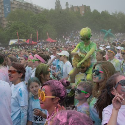 People at the Stockholm Color Run